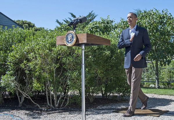 Obama speaks about Egypt during a vacation in Martha's Vineyard.