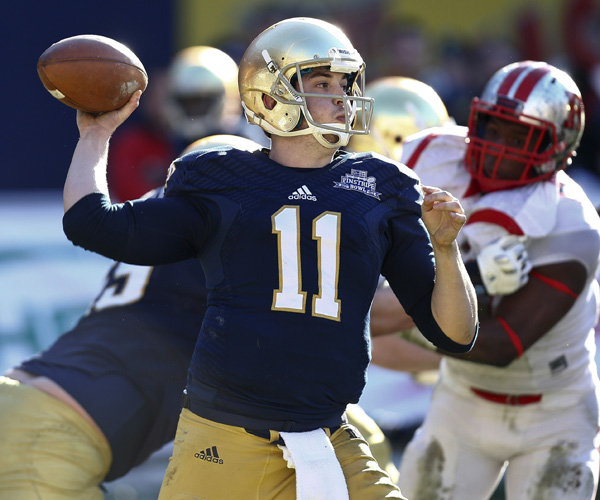 Tommy Rees passed for 319 yards to lead Notre Dame to a 29-16 victory over Rutgers in the Pinstripe Bowl at Yankee Stadium.