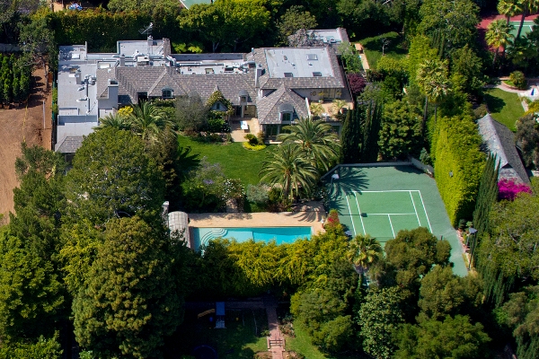 Madonna sold her Beverly Hills mansion $19.5 million.