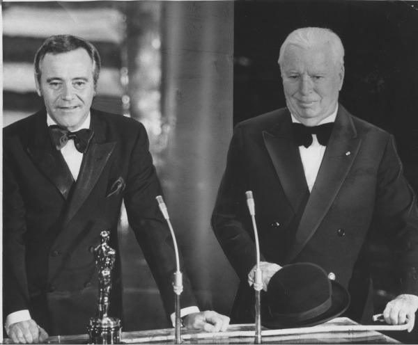 Jack Lemmon, left, presents Charlie Chaplin with his second honorary Oscar in 1972.