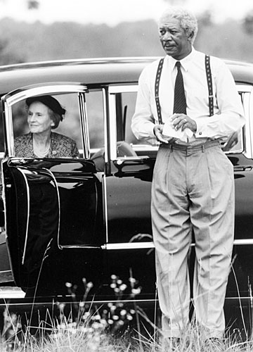Jessica Tandy and Morgan Freeman in a scene from "Driving Miss Daisy"