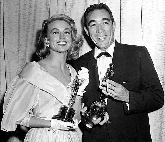 Dorothy Malone and Anthony Quinn