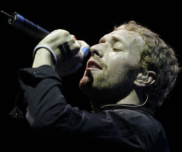 Chris Martin of Coldplay sings April 30, 2005.