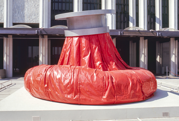 "Giant Icebag," by sculptor Claes Oldenburg, is on display at LACMA's "Art and Technology" exhibition in 1971.
