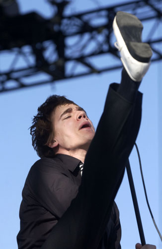 The Hives lead singer Pelle Almqvist on April 26, 2003, in Indio.